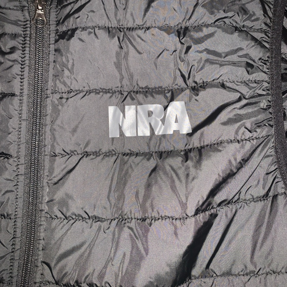 Men's 2XL Light Puffer Vest NRA Logo Front Zipper Vest Sleeveless - Picture 3 of 5